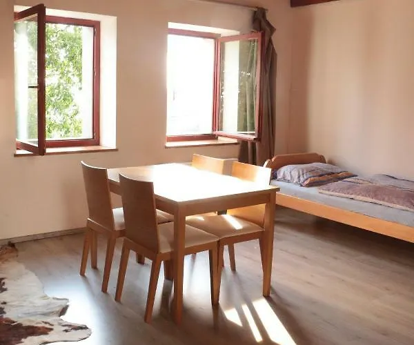 Stonehouse Homestay Nova Gorica