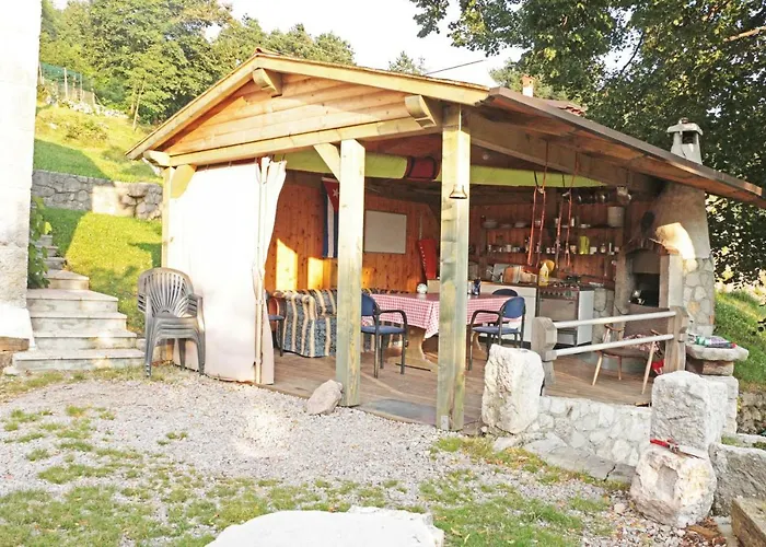 Stonehouse * Nova Gorica